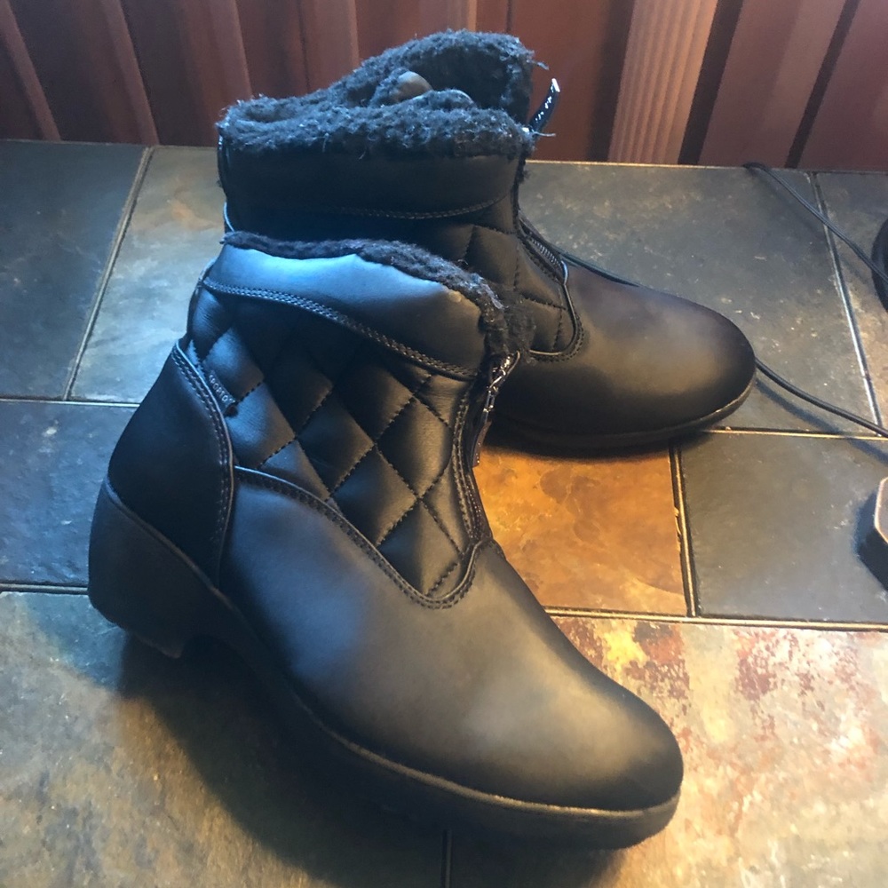 High Quality Heeled boot